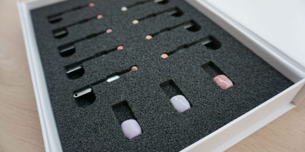 migohead Musterbox Otoplastik, Otoplastiken, Ohrpassstücke für Hörgeräte, Ohrpasstücke aus Keramik, Otoplastiken aus Keramik, Otoplastiken keramisches Material, migohead Otoplastiken, migohead, migoCERAM Comfort, migoCERAM Premium, migoClassic, passgenaue Otoplastiken, Erfurt